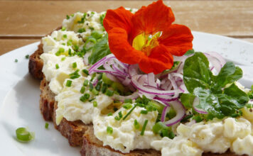 Pflanzliche Antibiotika wie Brunnenkresse & Co kennt die Natur schon lange Brunnenkresse gilt als pflanzliches Antibiotika