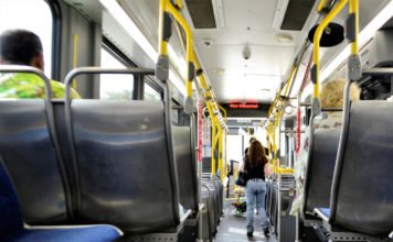 Da vorne sitzt ein Mensch – Was denken wir eigentlich über Busfahrer? Was denken wir eigentlich über Busfahrer