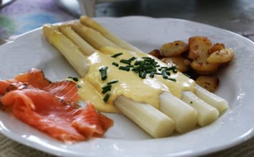 Frischer Spargel sorgt im Frühling für Genuss